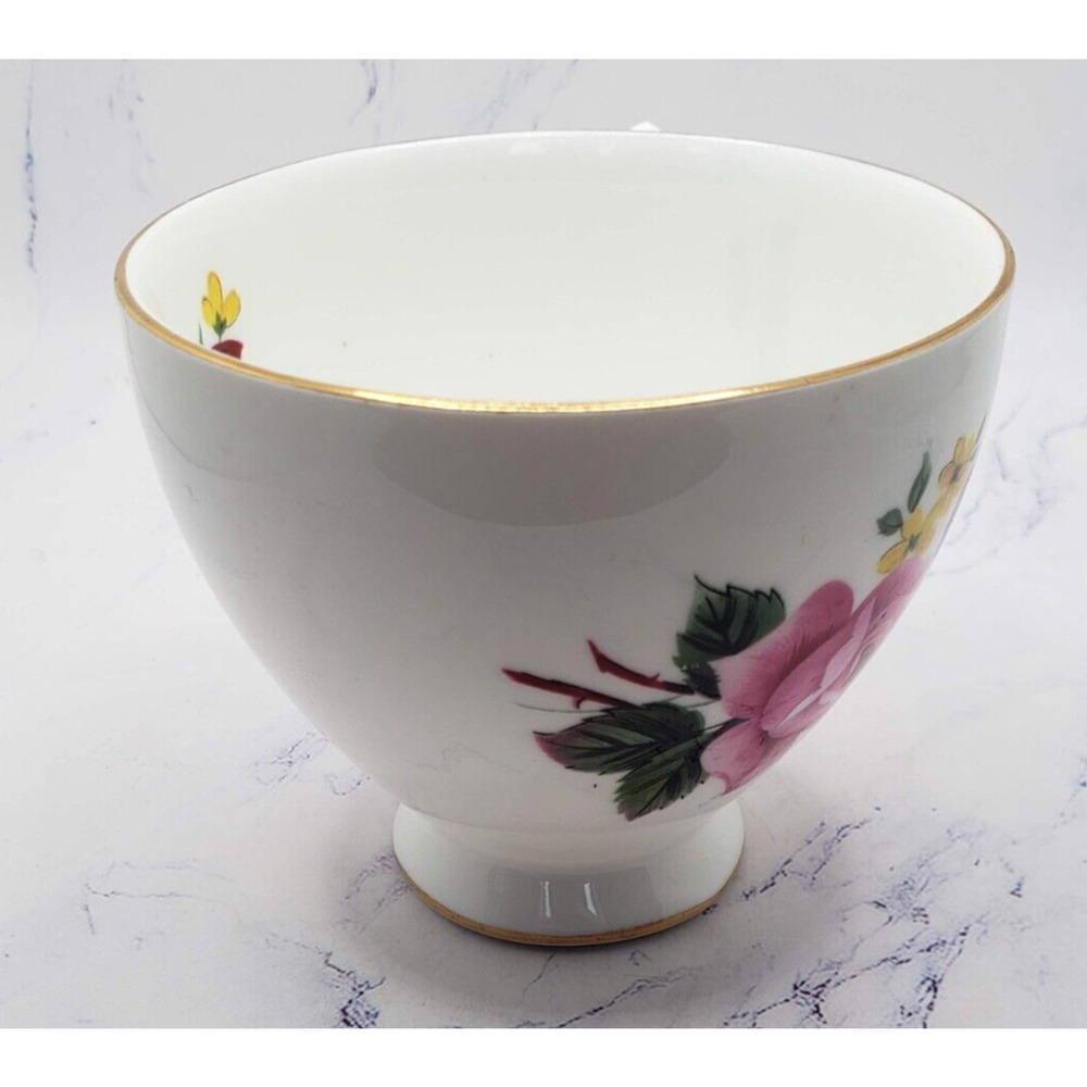 Tea Cup and Saucer Queen Anne Bone China Roses Pattern - Picture 9 of 14
